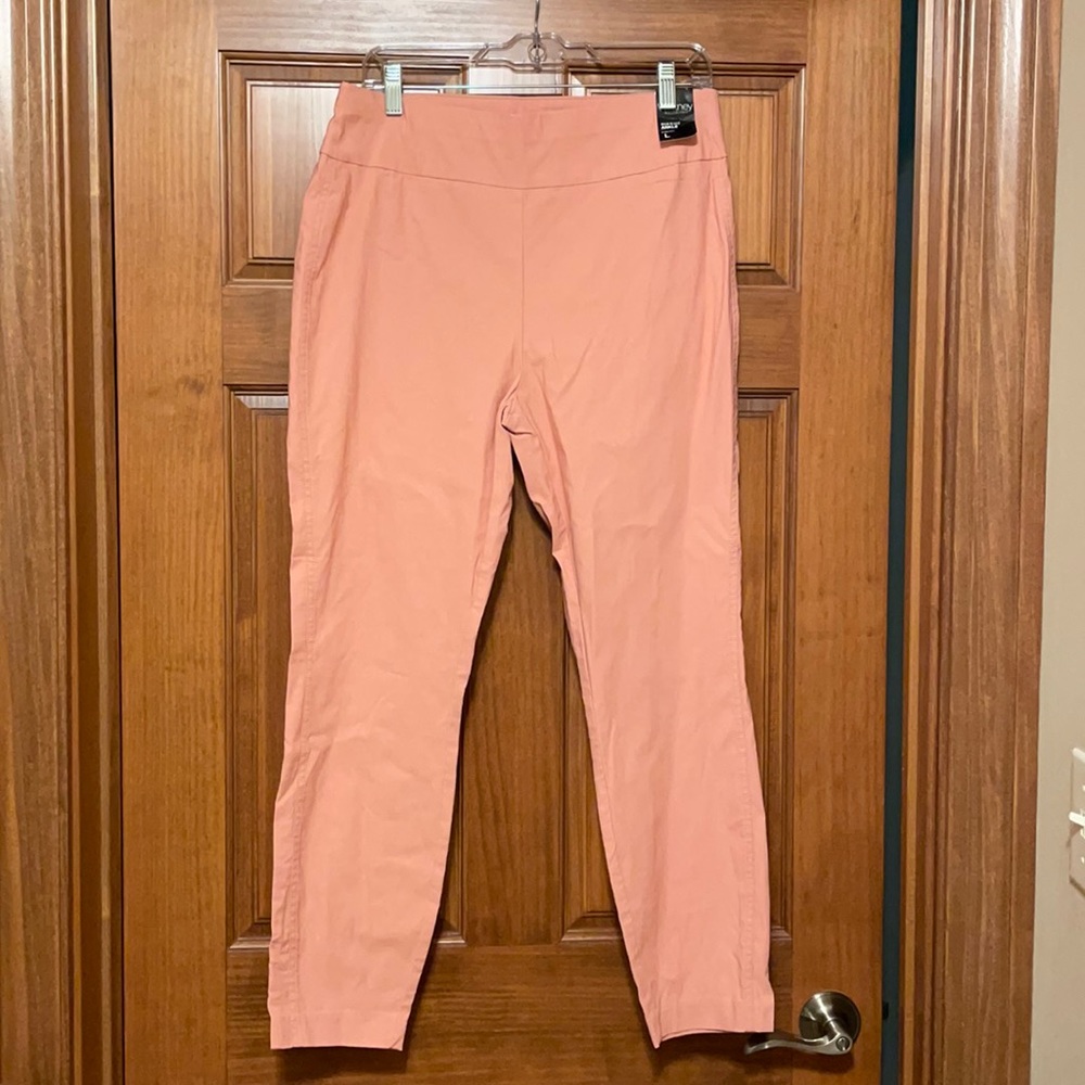 NY&Co pink stretchy pull on pants